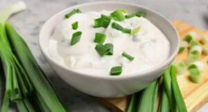 Cracker Rice with Sour Cream and Chive( Gluten-Free)